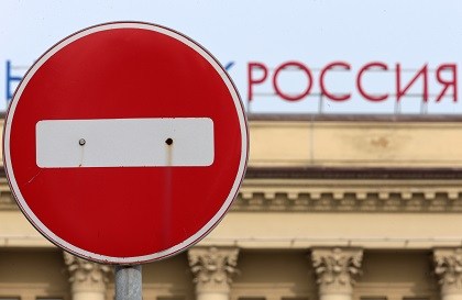 ЕС продлил санкции против России на полгода