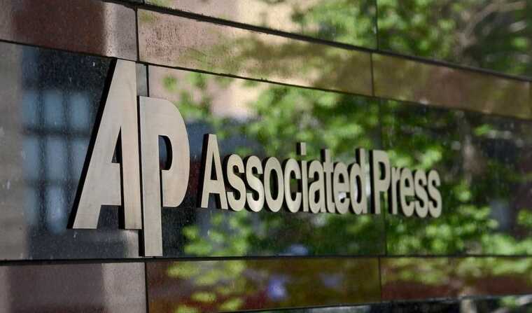 Associated Press подала в суд на Белый дом из-за ограничения доступа в Овальный кабинет