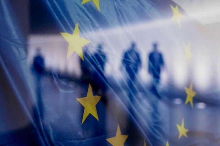 ЕС вводит санкции против судей и прокуроров, виновных в репрессиях против оппозиции