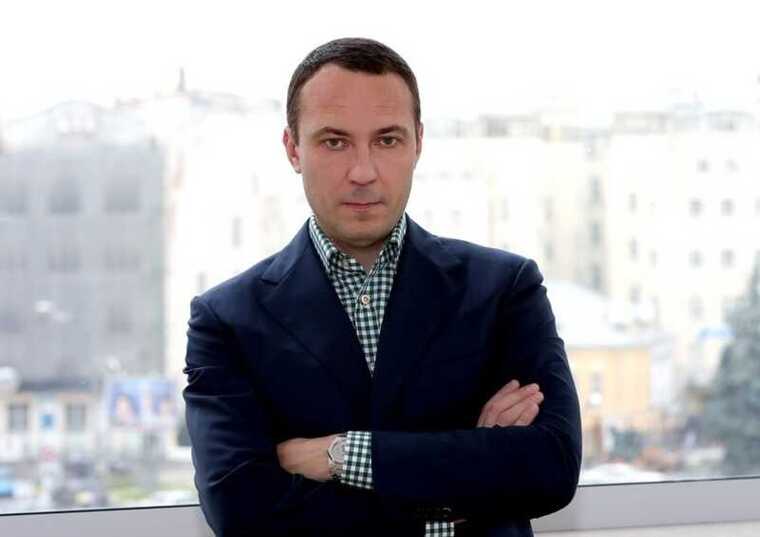 Ликвидация ресторана «Николия» скрывает бизнес-связи экс-зятя Мишустина и Новикова