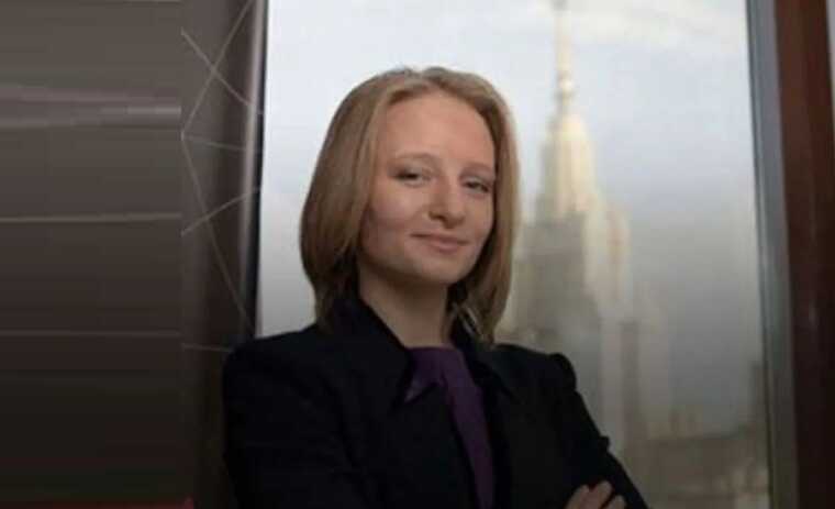 Михаил Ковальчук продвигает дочь Путина Екатерину Тихонову в качестве преемника власти