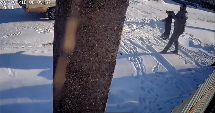 Похищение Дружка. Скрин с видео tzixeiqriqxxrmf
